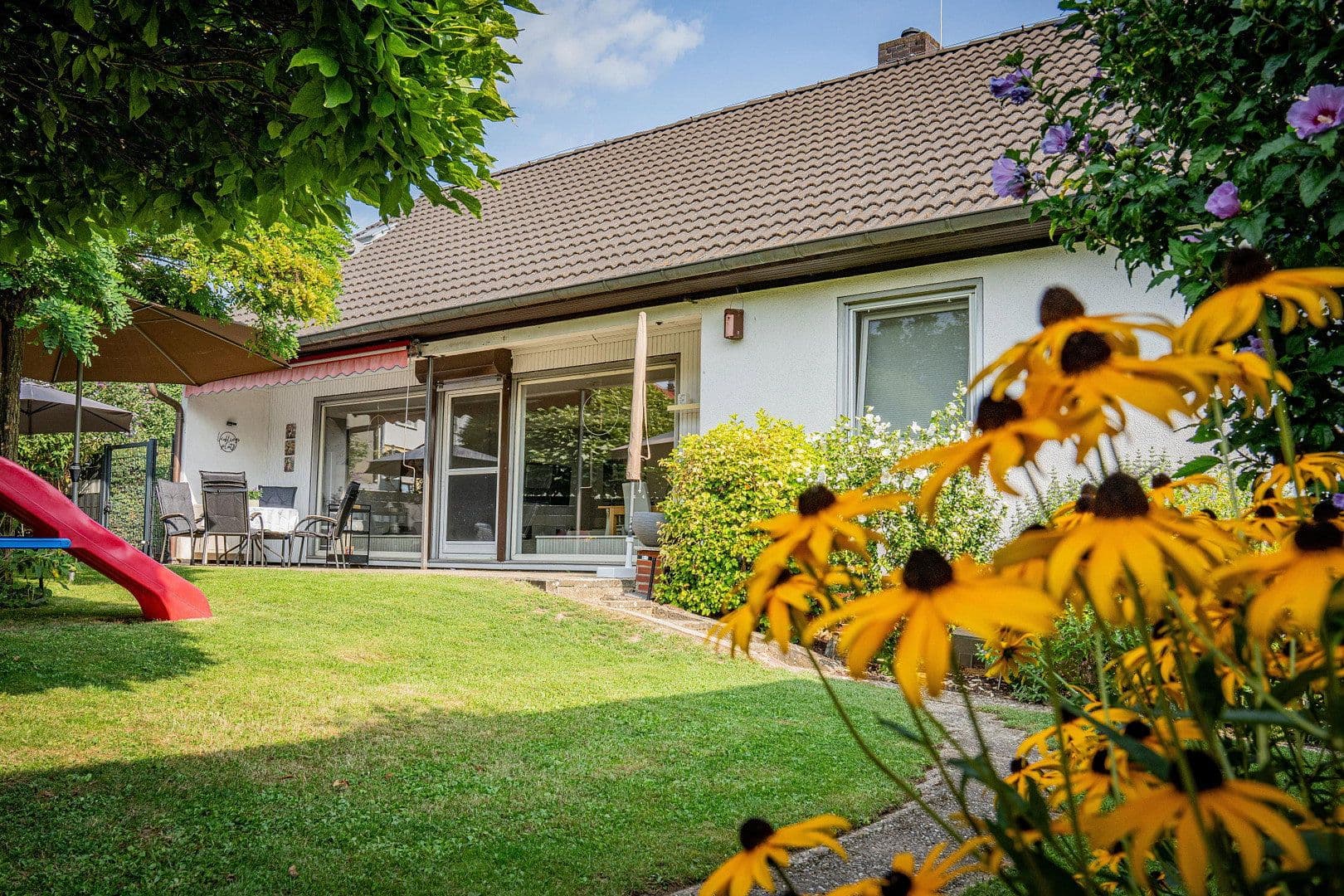 Predaj domu 144 m², pozemok 606 m², Reinheim, Hesensko Predaj domu 144 m², pozemok 606 m², Reinheim, Hesensko