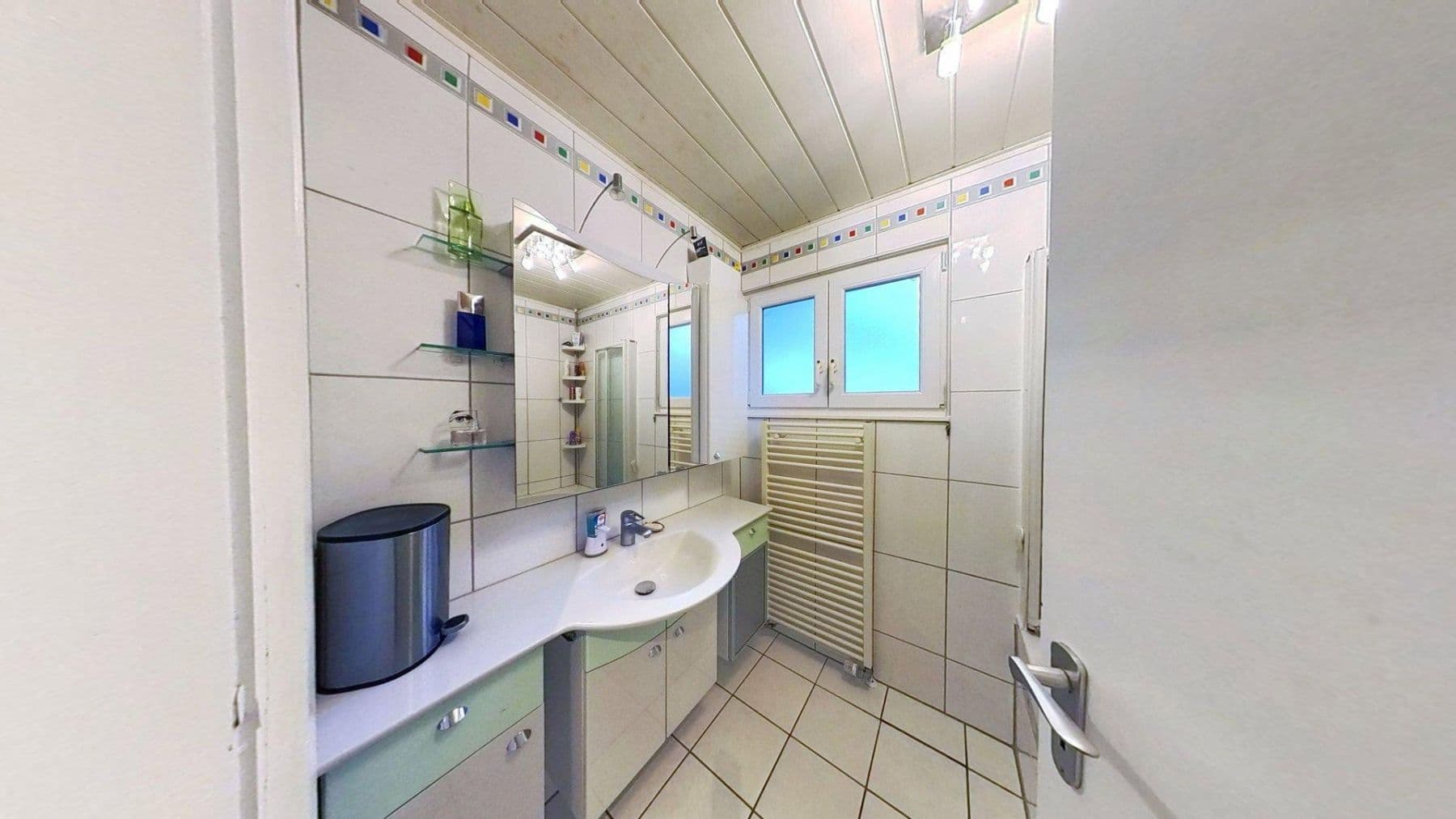 Predaj domu 144 m², pozemok 606 m², Reinheim, Hesensko Predaj domu 144 m², pozemok 606 m², Reinheim, Hesensko