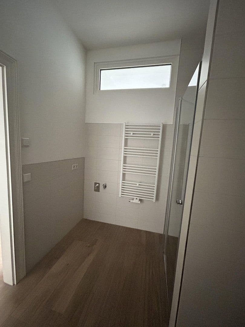 Prenájom bytu 1-izbový 46 m², Schlaurother Str. 10, Görlitz, Sasko Prenájom bytu 1-izbový 46 m², Schlaurother Str. 10, Görlitz, Sasko