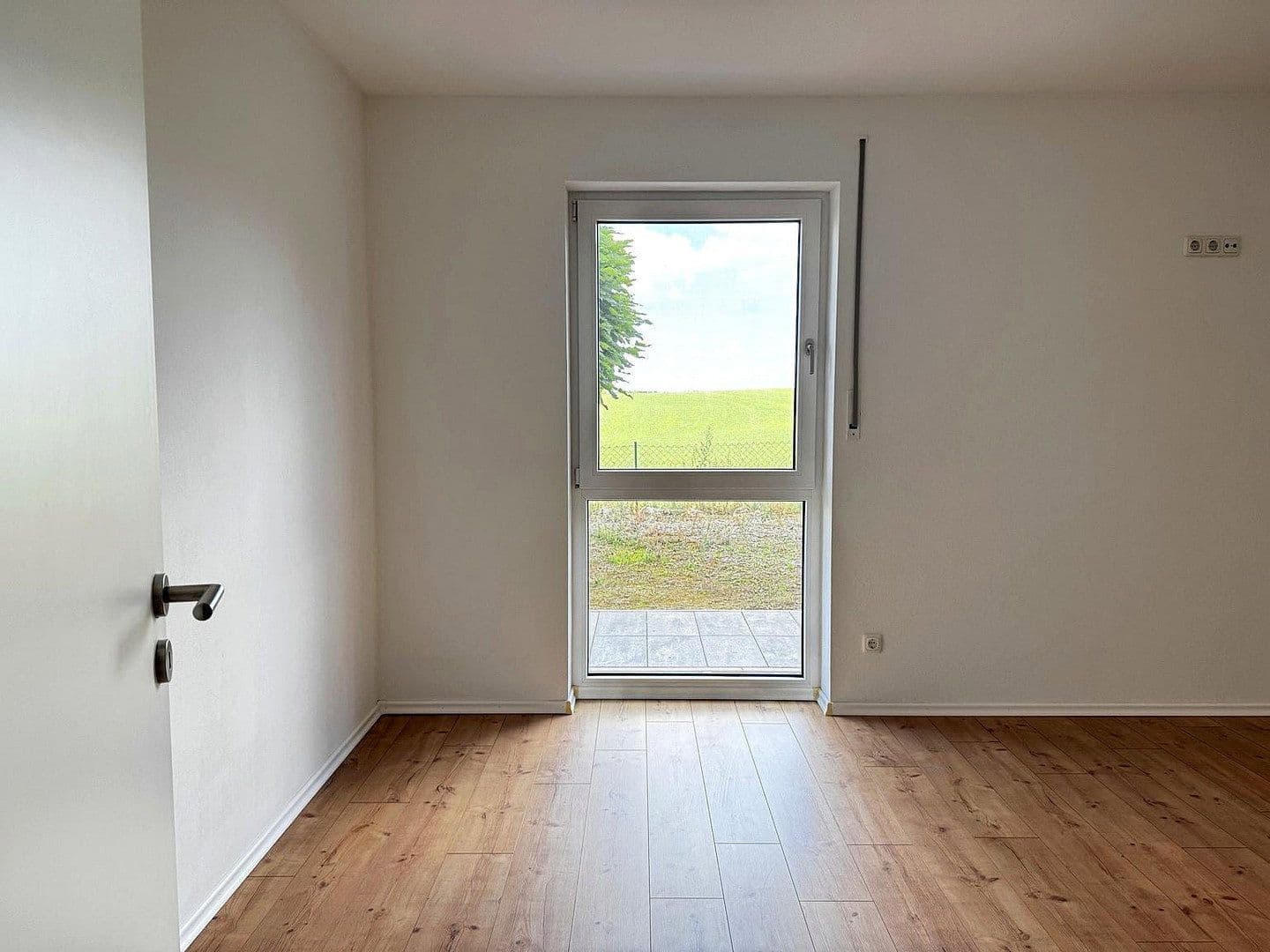 Prenájom bytu 2-izbový 95 m², Triftäcker 31, Hemau, Bavorsko Prenájom bytu 2-izbový 95 m², Triftäcker 31, Hemau, Bavorsko