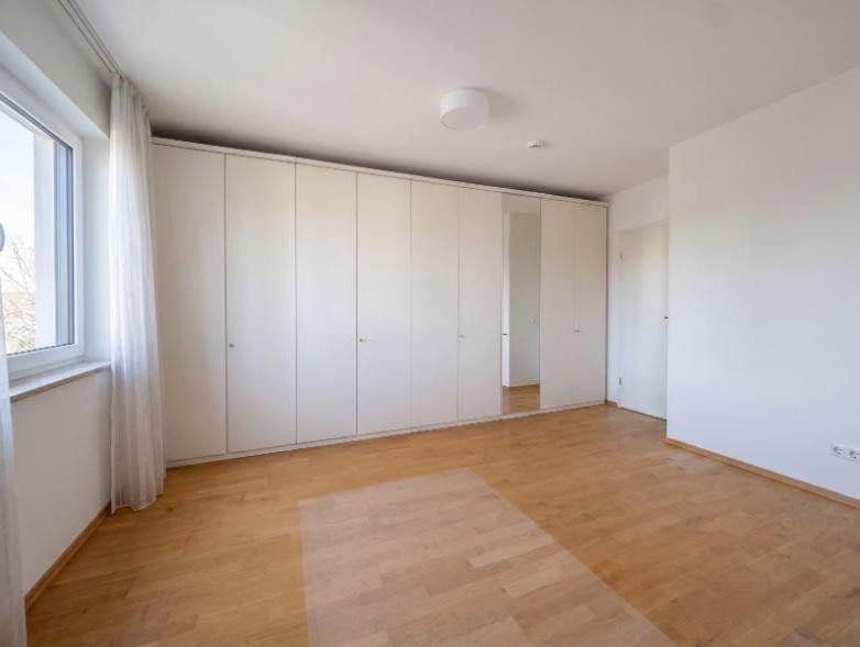 Predaj bytu 2-izbový 62 m², Finkenstraße 27, Gräfelfing, Bavorsko Predaj bytu 2-izbový 62 m², Finkenstraße 27, Gräfelfing, Bavorsko