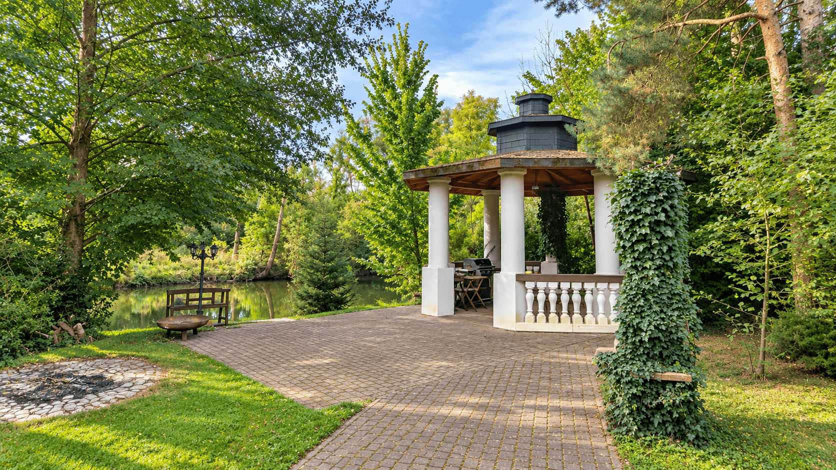 Prenájom bytu 3-izbový 90 m², Stahmelnerstr. 107, Leipzig, Sasko Prenájom bytu 3-izbový 90 m², Stahmelnerstr. 107, Leipzig, Sasko