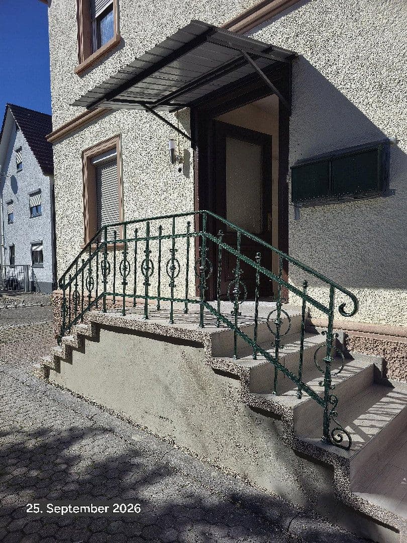 Prenájom bytu 5-izbový 107 m², Bad Saulgau, Bádensko-Wurttembersko Prenájom bytu 5-izbový 107 m², Bad Saulgau, Bádensko-Wurttembersko