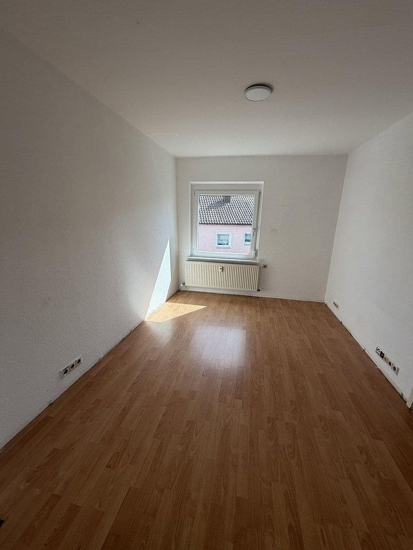 Predaj domu 180 m², pozemok 535 m², Neckarwestheim, Bádensko-Wurttembersko Predaj domu 180 m², pozemok 535 m², Neckarwestheim, Bádensko-Wurttembersko