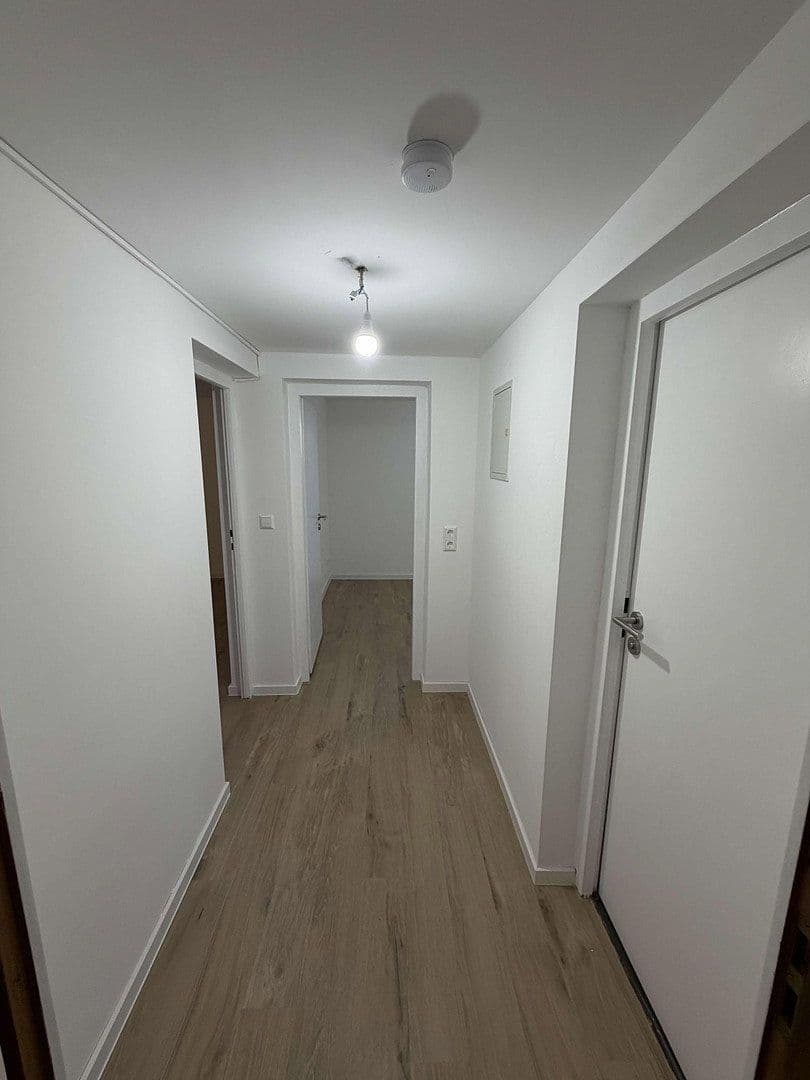 Predaj domu 180 m², pozemok 535 m², Neckarwestheim, Bádensko-Wurttembersko Predaj domu 180 m², pozemok 535 m², Neckarwestheim, Bádensko-Wurttembersko