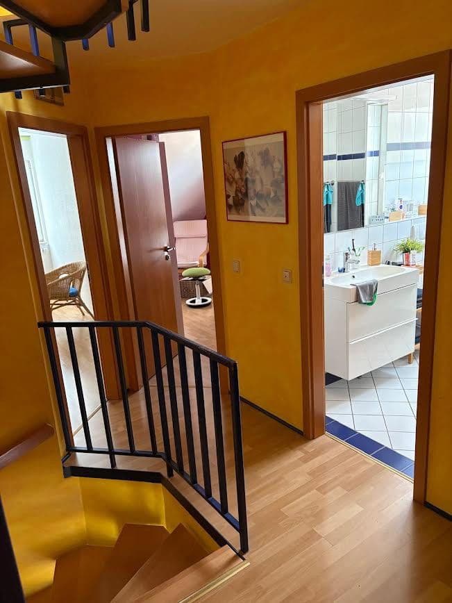 Predaj domu 150 m², pozemok 231 m², Dorfstraße, Duisburg, Severné Porýnie - Westfálsko Predaj domu 150 m², pozemok 231 m², Dorfstraße, Duisburg, Severné Porýnie - Westfálsko