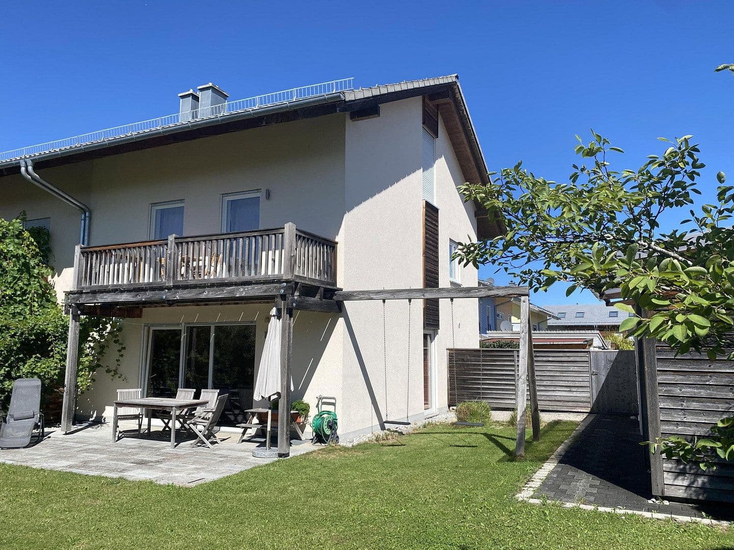 Predaj domu 152 m², pozemok 372 m², Bad Tölz, Bavorsko Predaj domu 152 m², pozemok 372 m², Bad Tölz, Bavorsko