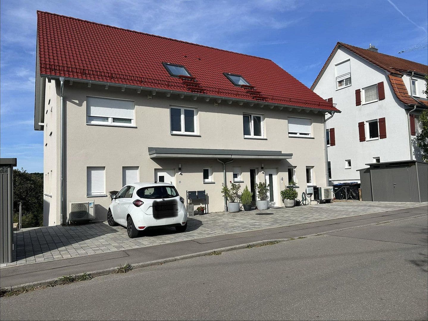 Predaj domu 218 m², pozemok 296 m², Oberweiler 35, Pliezhausen, Bádensko-Wurttembersko Predaj domu 218 m², pozemok 296 m², Oberweiler 35, Pliezhausen, Bádensko-Wurttembersko