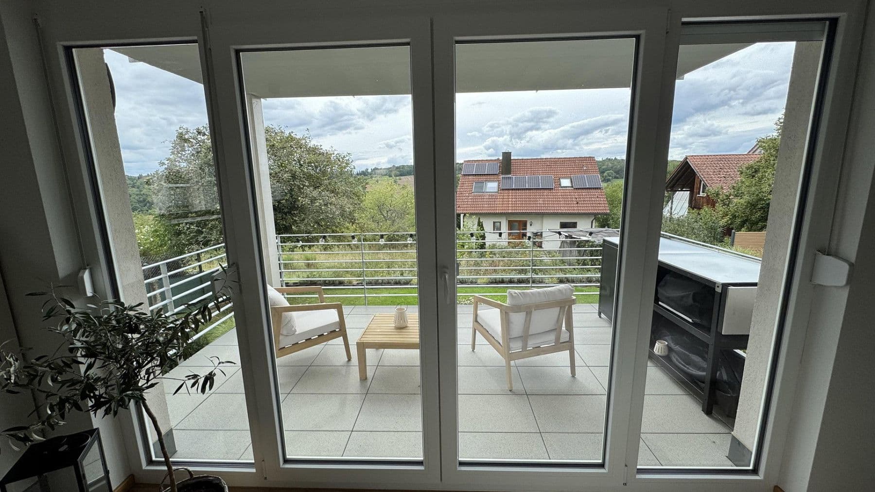 Predaj domu 218 m², pozemok 296 m², Oberweiler 35, Pliezhausen, Bádensko-Wurttembersko Predaj domu 218 m², pozemok 296 m², Oberweiler 35, Pliezhausen, Bádensko-Wurttembersko