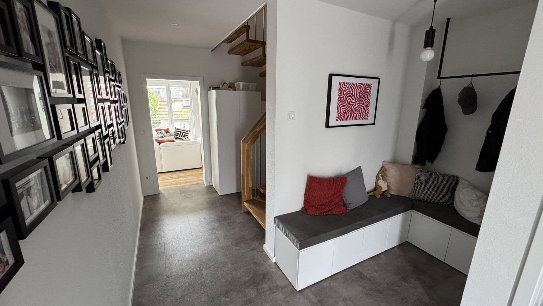 Predaj domu 218 m², pozemok 296 m², Oberweiler 35, Pliezhausen, Bádensko-Wurttembersko Predaj domu 218 m², pozemok 296 m², Oberweiler 35, Pliezhausen, Bádensko-Wurttembersko