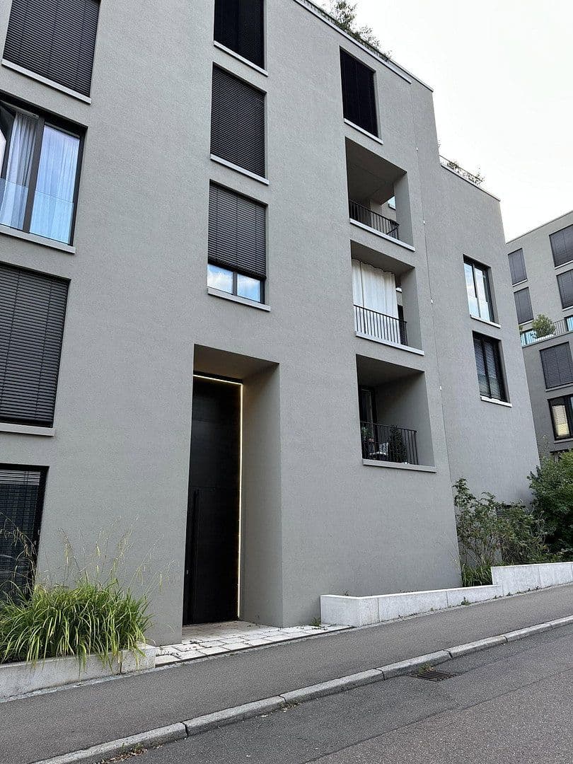 Predaj bytu 3-izbový 76 m², Stuttgart, Bádensko-Wurttembersko Predaj bytu 3-izbový 76 m², Stuttgart, Bádensko-Wurttembersko
