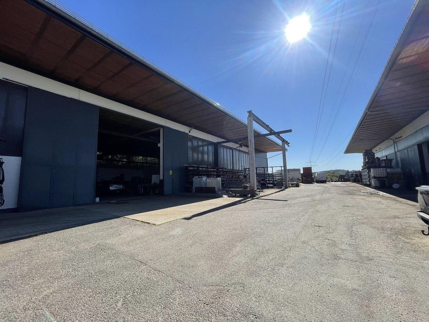 Prenájom nebytového priestoru 940 m², Allingerstr. 10, Vilshofen an der Donau, Bavorsko Prenájom nebytového priestoru 940 m², Allingerstr. 10, Vilshofen an der Donau, Bavorsko
