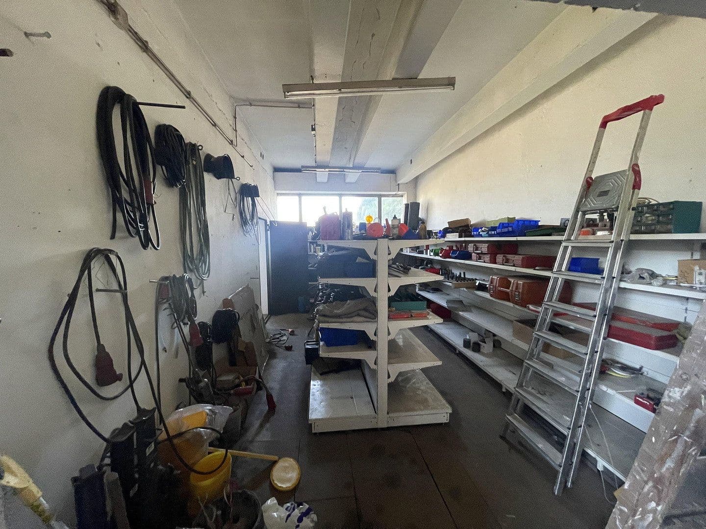 Prenájom nebytového priestoru 940 m², Allingerstr. 10, Vilshofen an der Donau, Bavorsko Prenájom nebytového priestoru 940 m², Allingerstr. 10, Vilshofen an der Donau, Bavorsko