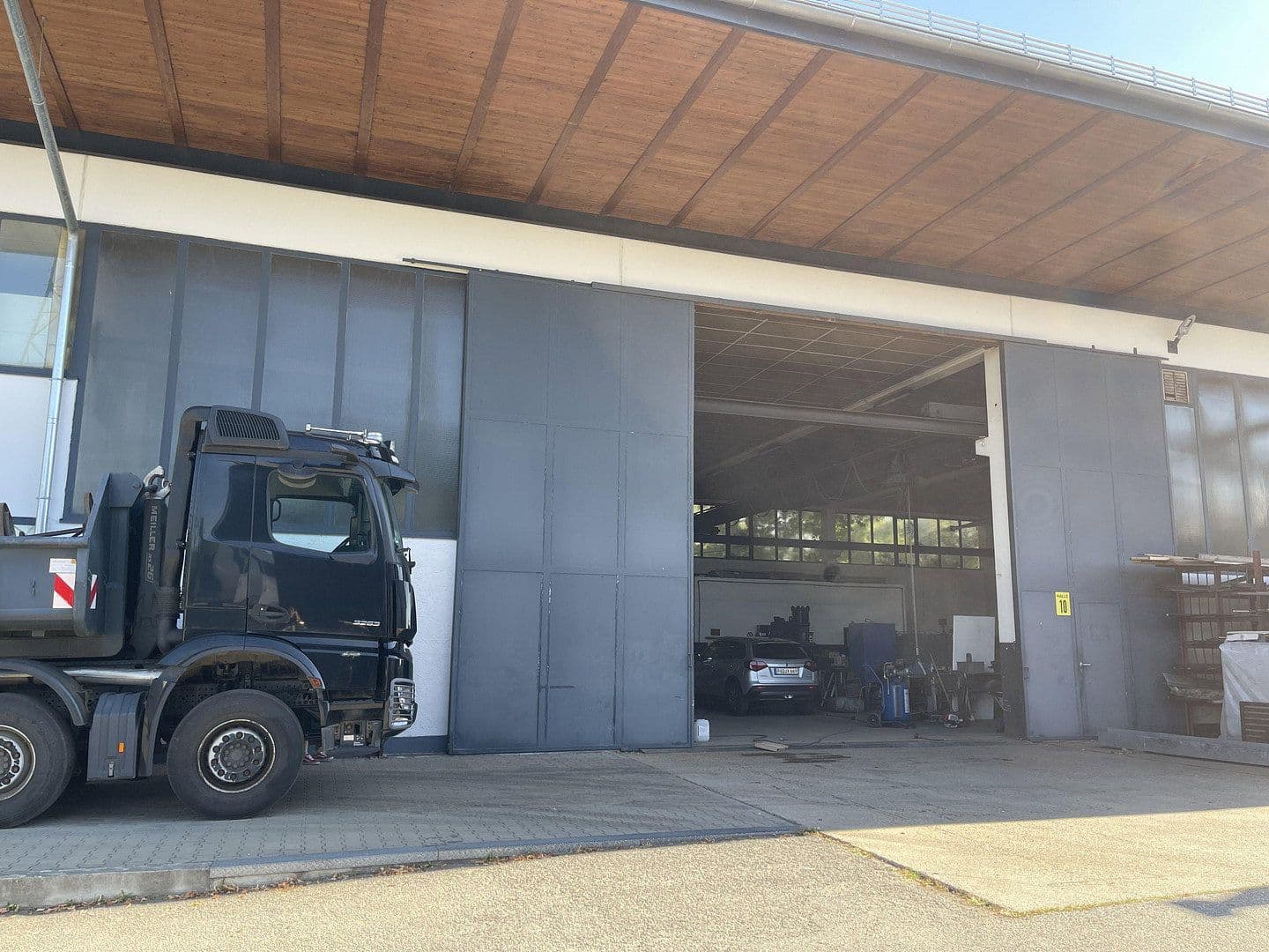Prenájom nebytového priestoru 940 m², Allingerstr. 10, Vilshofen an der Donau, Bavorsko Prenájom nebytového priestoru 940 m², Allingerstr. 10, Vilshofen an der Donau, Bavorsko