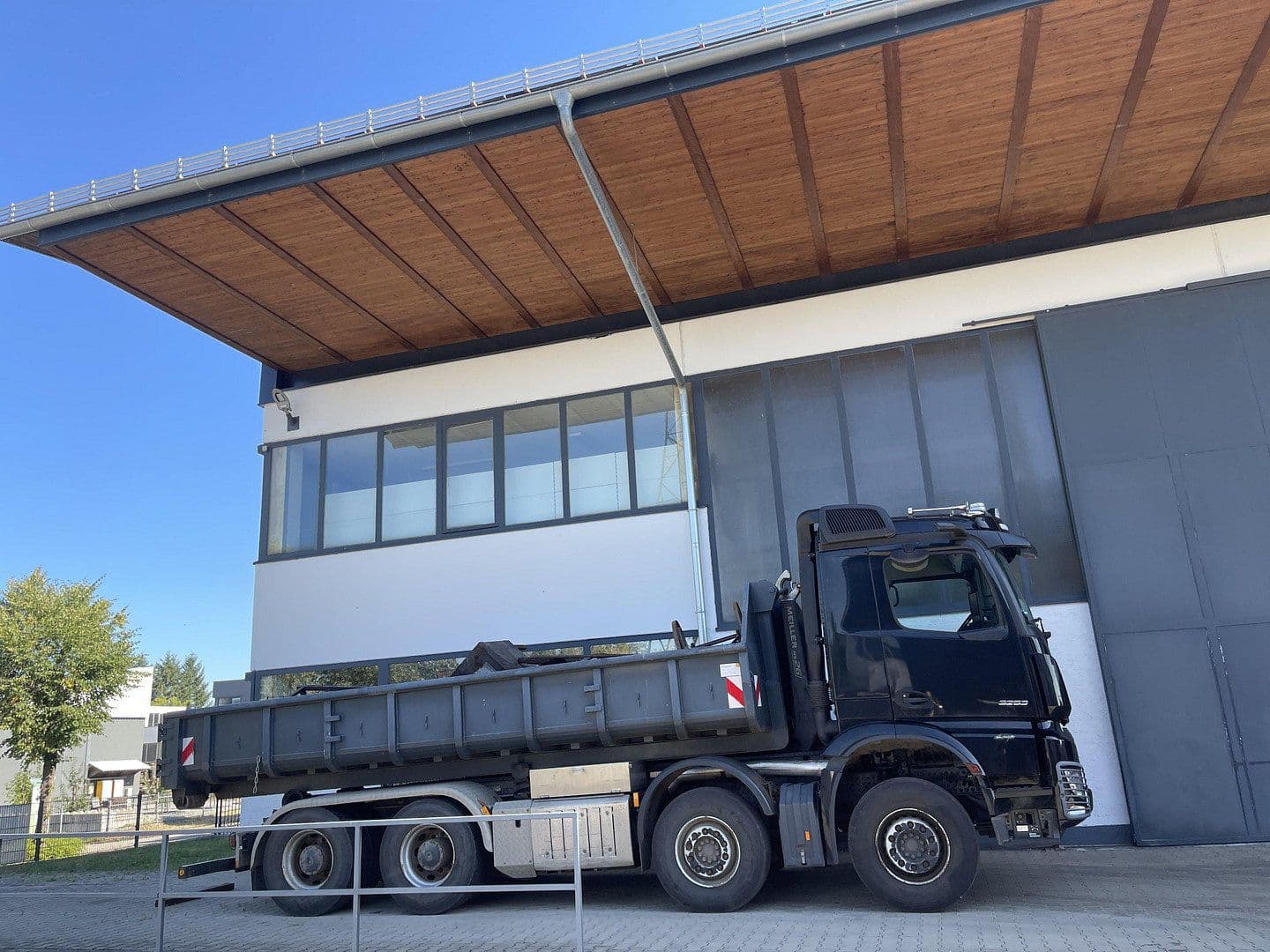 Prenájom nebytového priestoru 940 m², Allingerstr. 10, Vilshofen an der Donau, Bavorsko Prenájom nebytového priestoru 940 m², Allingerstr. 10, Vilshofen an der Donau, Bavorsko