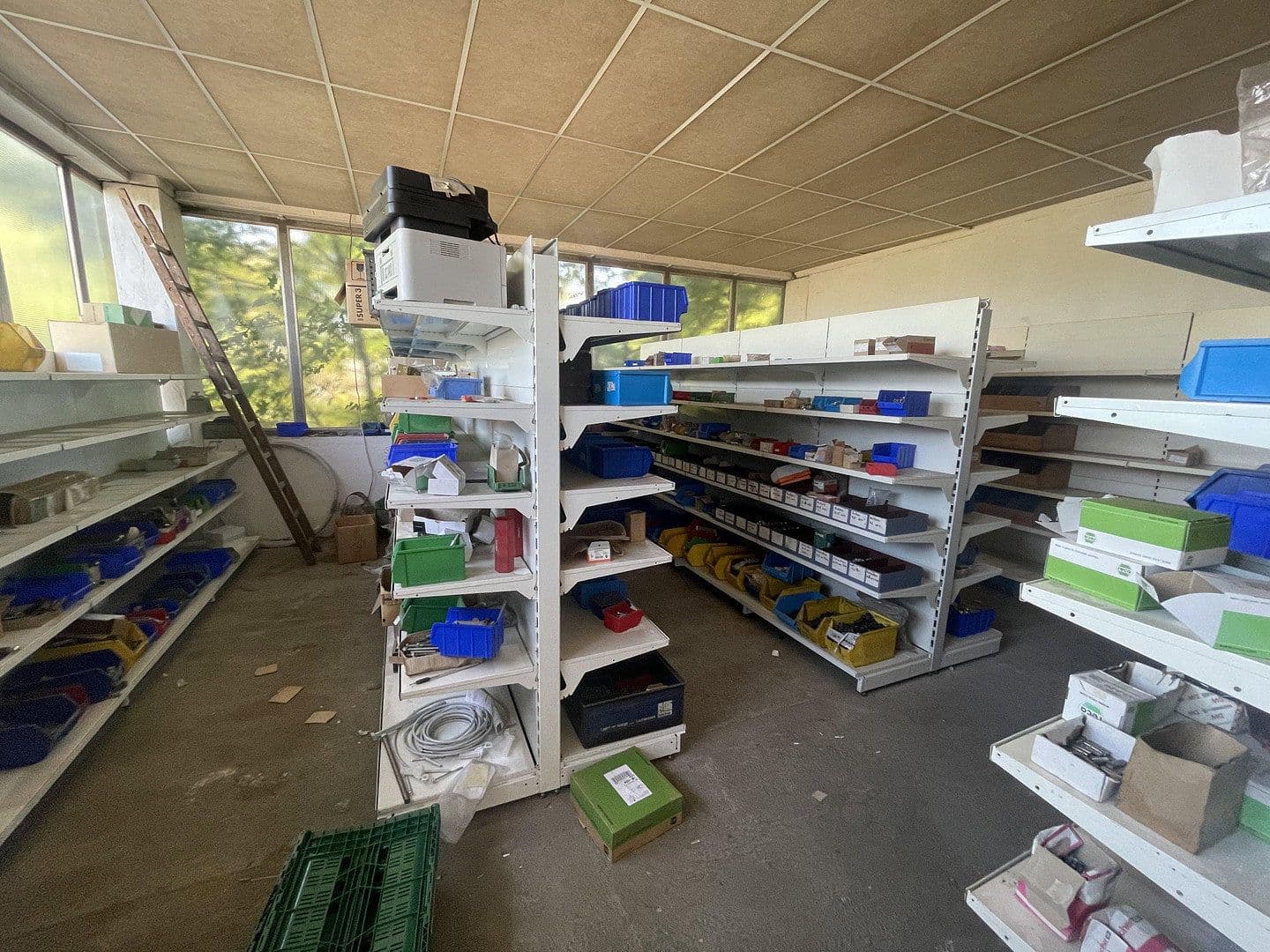 Prenájom nebytového priestoru 940 m², Allingerstr. 10, Vilshofen an der Donau, Bavorsko Prenájom nebytového priestoru 940 m², Allingerstr. 10, Vilshofen an der Donau, Bavorsko