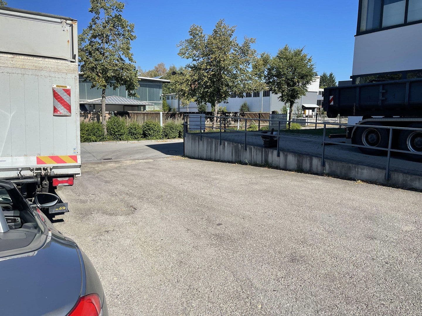 Prenájom nebytového priestoru 940 m², Allingerstr. 10, Vilshofen an der Donau, Bavorsko Prenájom nebytového priestoru 940 m², Allingerstr. 10, Vilshofen an der Donau, Bavorsko