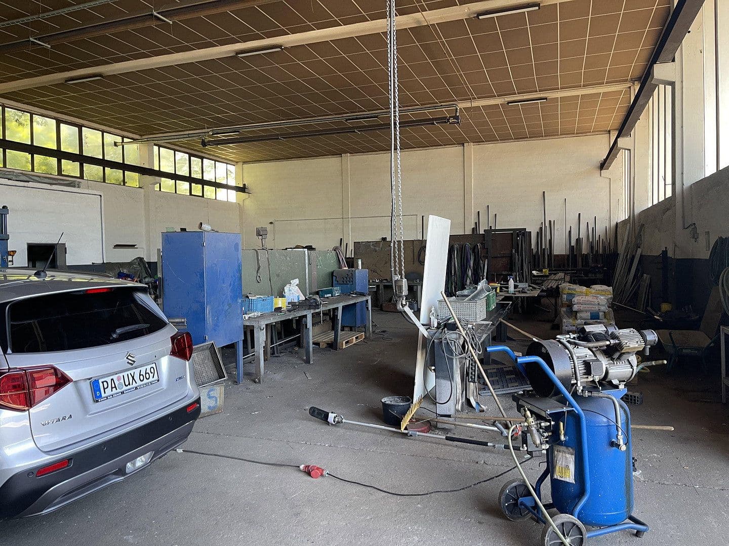 Prenájom nebytového priestoru 940 m², Allingerstr. 10, Vilshofen an der Donau, Bavorsko Prenájom nebytového priestoru 940 m², Allingerstr. 10, Vilshofen an der Donau, Bavorsko