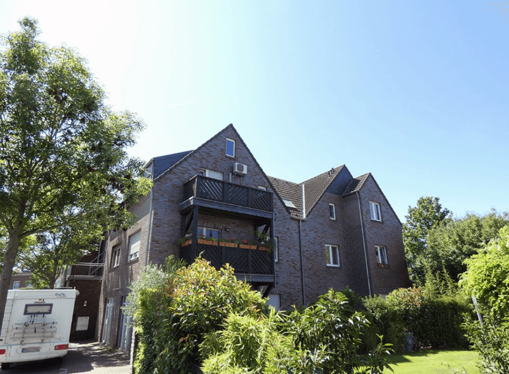 Prenájom bytu 4-izbový 150 m², Bismarckstraße 2c, Meerbusch, Severné Porýnie - Westfálsko Prenájom bytu 4-izbový 150 m², Bismarckstraße 2c, Meerbusch, Severné Porýnie - Westfálsko