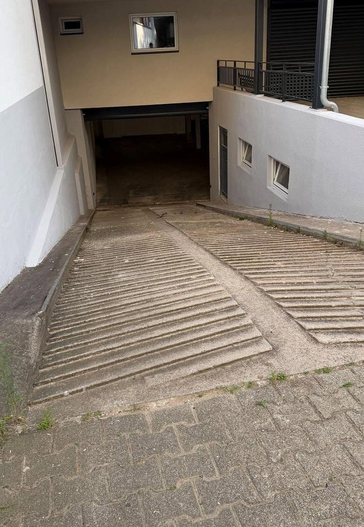 Prenájom garáže, Mannheim, Bádensko-Wurttembersko Prenájom garáže, Mannheim, Bádensko-Wurttembersko