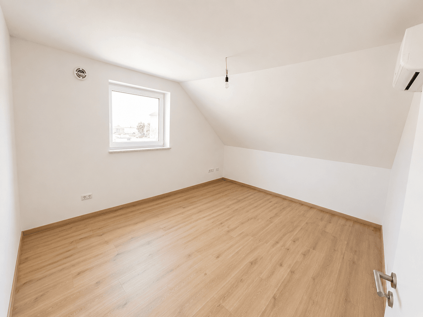 Predaj bytu 3-izbový 73 m², Ahlen, Severné Porýnie - Westfálsko Predaj bytu 3-izbový 73 m², Ahlen, Severné Porýnie - Westfálsko