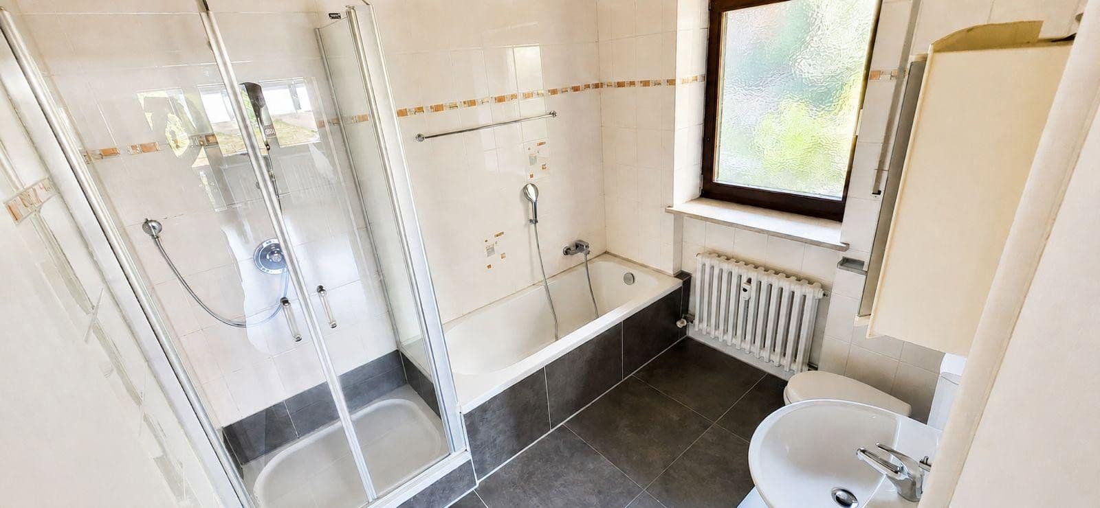 Prenájom bytu 3-izbový 93 m², Fuchsbergstraße 9, Mauth, Bavorsko Prenájom bytu 3-izbový 93 m², Fuchsbergstraße 9, Mauth, Bavorsko