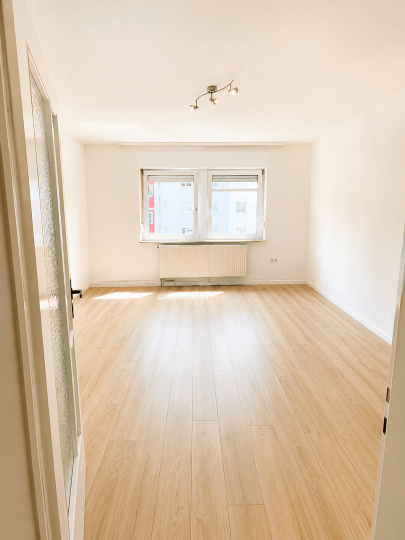 Prenájom bytu 3-izbový 71 m², Pirkheimerstraße 133, Nürnberg, Bavorsko Prenájom bytu 3-izbový 71 m², Pirkheimerstraße 133, Nürnberg, Bavorsko