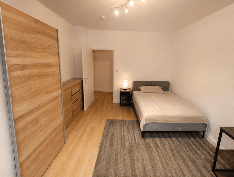 Prenájom bytu 3-izbový 71 m², Pirkheimerstraße 133, Nürnberg, Bavorsko Prenájom bytu 3-izbový 71 m², Pirkheimerstraße 133, Nürnberg, Bavorsko