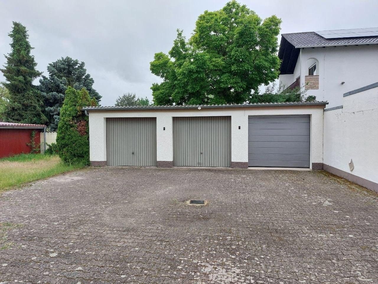 Prenájom bytu 3-izbový 90 m², Dudenhofen, Porýnie-Falcko Prenájom bytu 3-izbový 90 m², Dudenhofen, Porýnie-Falcko