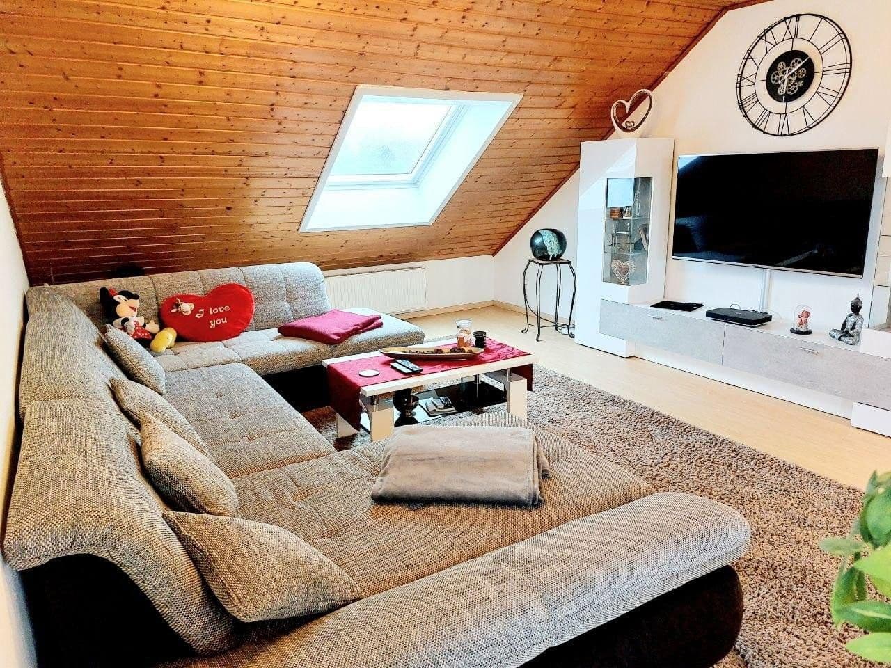 Prenájom bytu 3-izbový 90 m², Dudenhofen, Porýnie-Falcko Prenájom bytu 3-izbový 90 m², Dudenhofen, Porýnie-Falcko