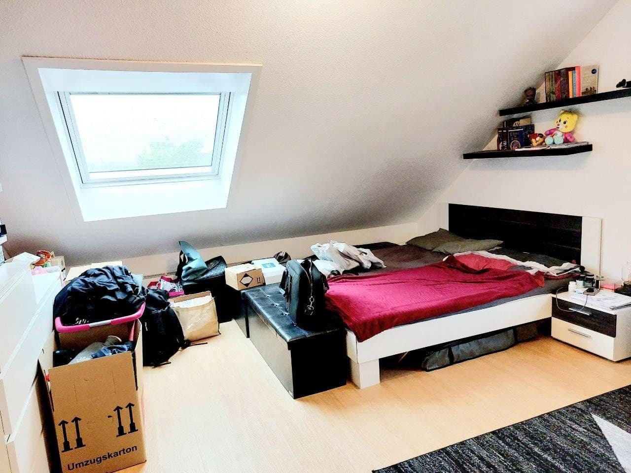 Prenájom bytu 3-izbový 90 m², Dudenhofen, Porýnie-Falcko Prenájom bytu 3-izbový 90 m², Dudenhofen, Porýnie-Falcko