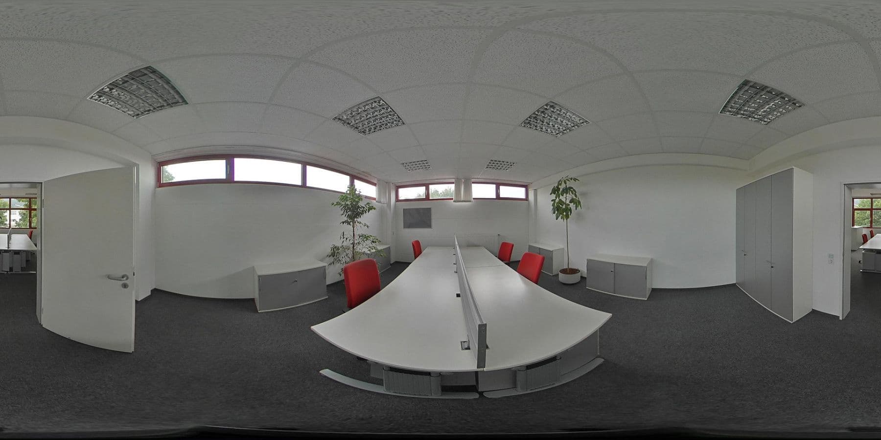 Prenájom nebytového priestoru 2.444 m², Weilheim i. OB, Bavorsko Prenájom nebytového priestoru 2.444 m², Weilheim i. OB, Bavorsko