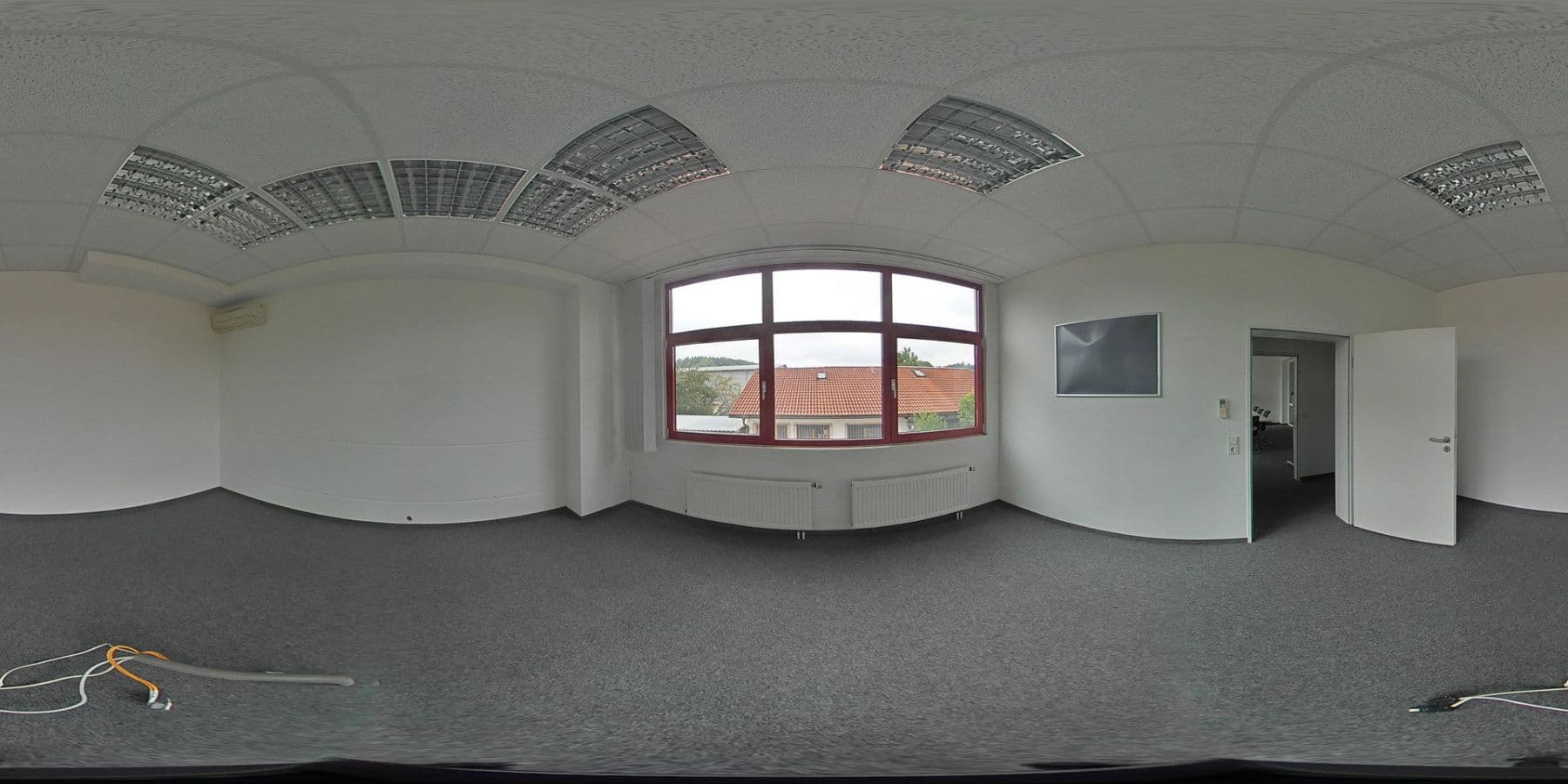Prenájom nebytového priestoru 2.444 m², Weilheim i. OB, Bavorsko Prenájom nebytového priestoru 2.444 m², Weilheim i. OB, Bavorsko