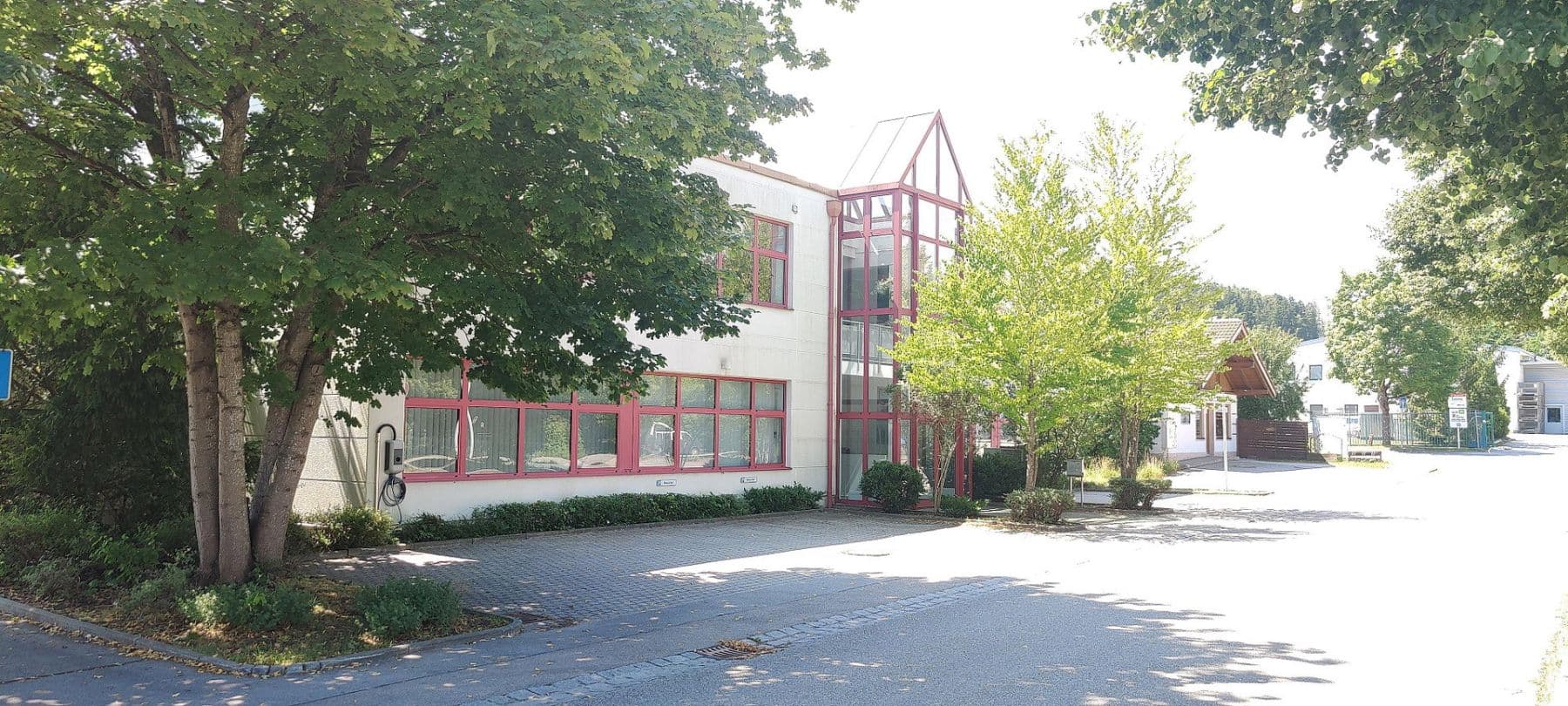 Prenájom nebytového priestoru 2.444 m², Weilheim i. OB, Bavorsko Prenájom nebytového priestoru 2.444 m², Weilheim i. OB, Bavorsko