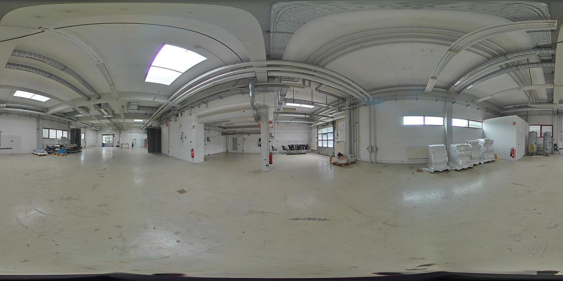 Prenájom nebytového priestoru 2.444 m², Weilheim i. OB, Bavorsko Prenájom nebytového priestoru 2.444 m², Weilheim i. OB, Bavorsko