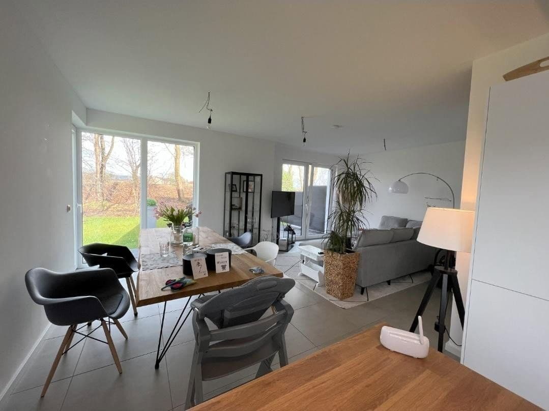 Prenájom domu 136 m², pozemok 200 m², Heidenau, Dolné Sasko Prenájom domu 136 m², pozemok 200 m², Heidenau, Dolné Sasko