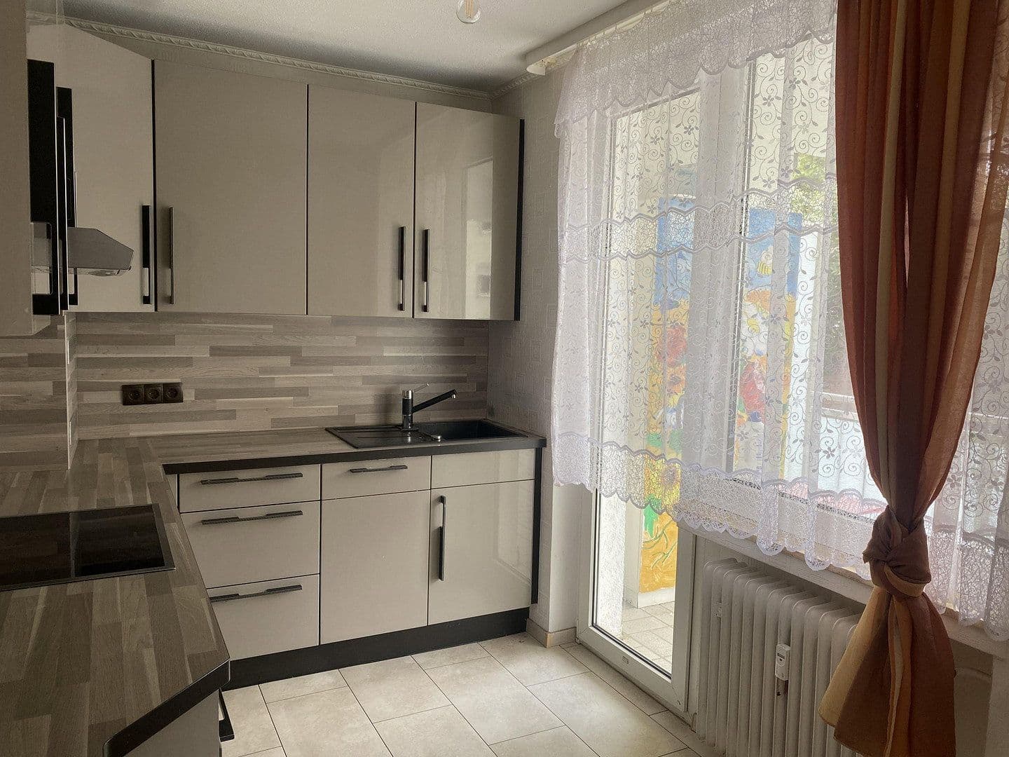 Predaj bytu 3-izbový 100 m², Wuppertal, Severné Porýnie - Westfálsko Predaj bytu 3-izbový 100 m², Wuppertal, Severné Porýnie - Westfálsko