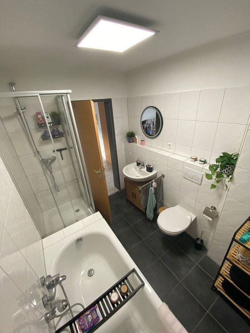 Prenájom bytu 3-izbový 76 m², Hühnerheide 141, Dinslaken, Severné Porýnie - Westfálsko Prenájom bytu 3-izbový 76 m², Hühnerheide 141, Dinslaken, Severné Porýnie - Westfálsko