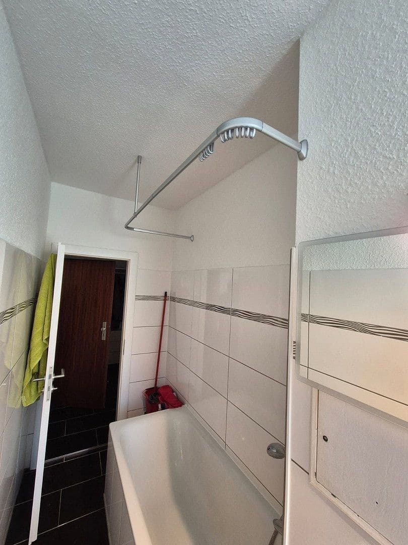 Prenájom bytu 2-izbový 49 m², Otto-Schmiedt-Straße 37t, Leipzig, Sasko Prenájom bytu 2-izbový 49 m², Otto-Schmiedt-Straße 37t, Leipzig, Sasko