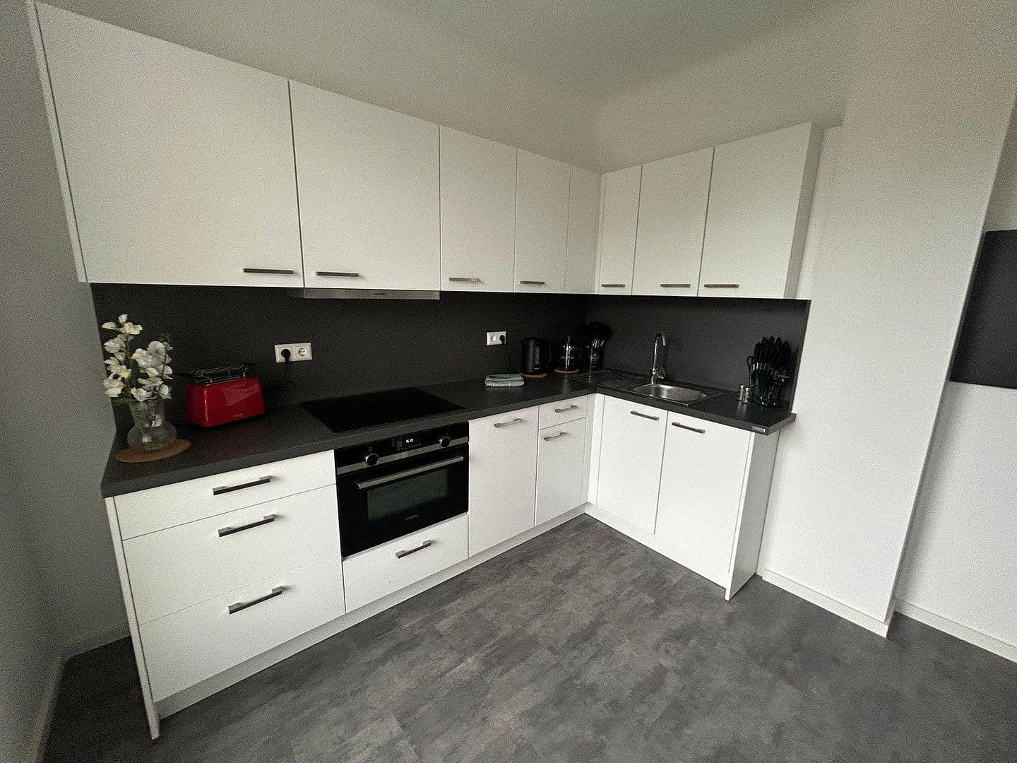 Prenájom bytu 2-izbový 63 m², Glienicker Weg 88, Berlin, Berlín Prenájom bytu 2-izbový 63 m², Glienicker Weg 88, Berlin, Berlín