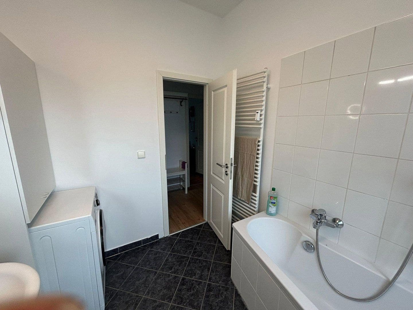 Prenájom bytu 2-izbový 63 m², Glienicker Weg 88, Berlin, Berlín Prenájom bytu 2-izbový 63 m², Glienicker Weg 88, Berlin, Berlín