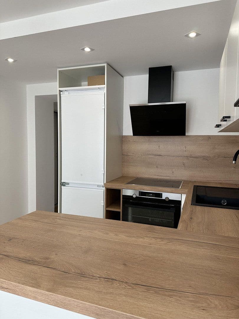 Prenájom bytu 2-izbový 65 m², Badstr. 131, Egloffstein, Bavorsko Prenájom bytu 2-izbový 65 m², Badstr. 131, Egloffstein, Bavorsko