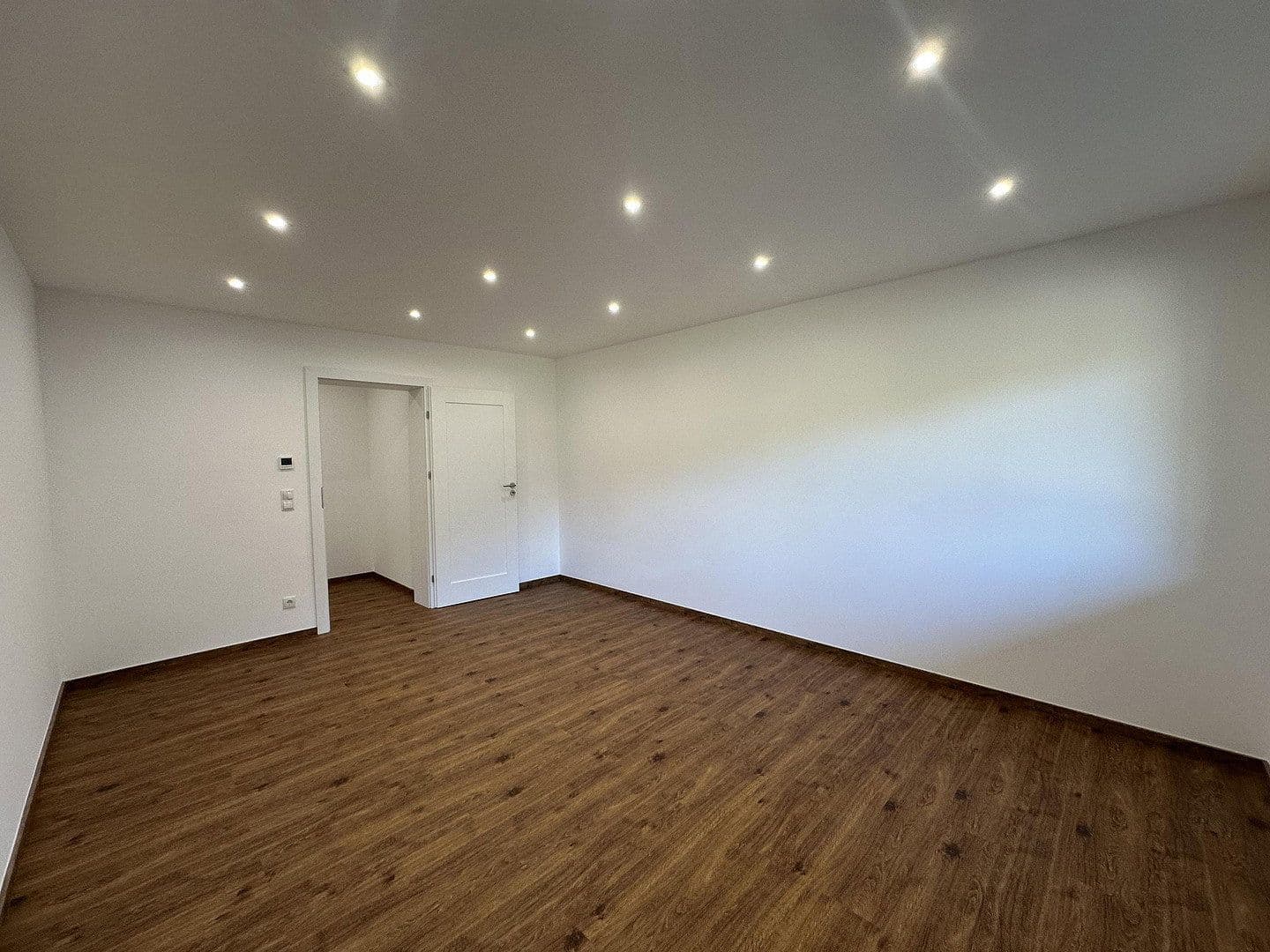 Prenájom bytu 2-izbový 65 m², Badstr. 131, Egloffstein, Bavorsko Prenájom bytu 2-izbový 65 m², Badstr. 131, Egloffstein, Bavorsko