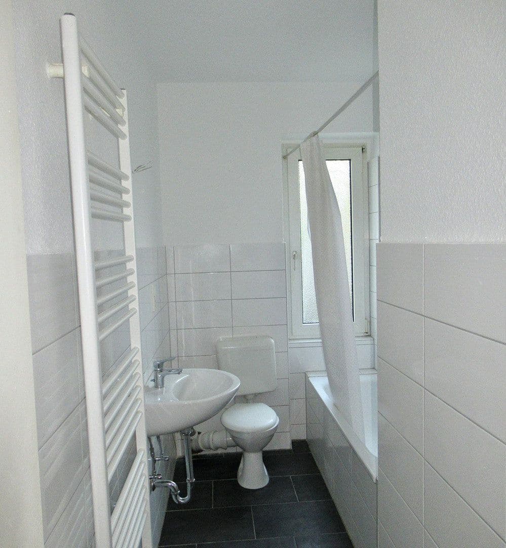 Prenájom bytu 2-izbový 51 m², Gronaustraße 99, Wuppertal, Severné Porýnie - Westfálsko Prenájom bytu 2-izbový 51 m², Gronaustraße 99, Wuppertal, Severné Porýnie - Westfálsko