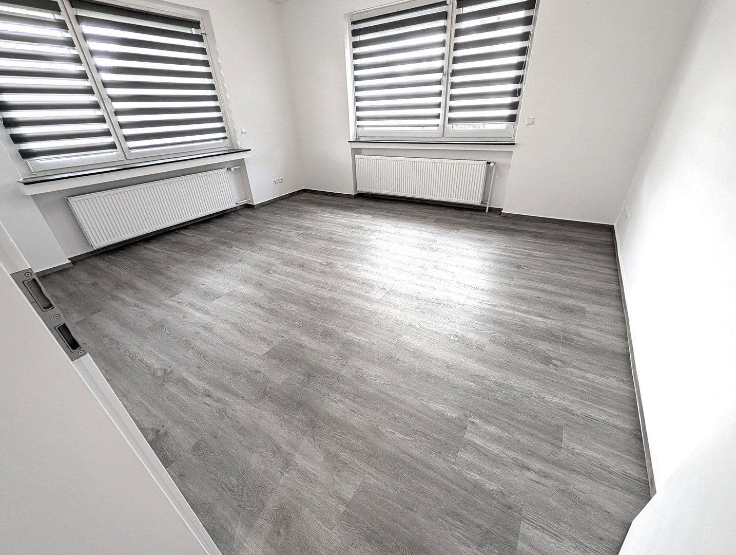 Predaj domu 123 m², pozemok 1.000 m², Lehrte, Dolné Sasko Predaj domu 123 m², pozemok 1.000 m², Lehrte, Dolné Sasko