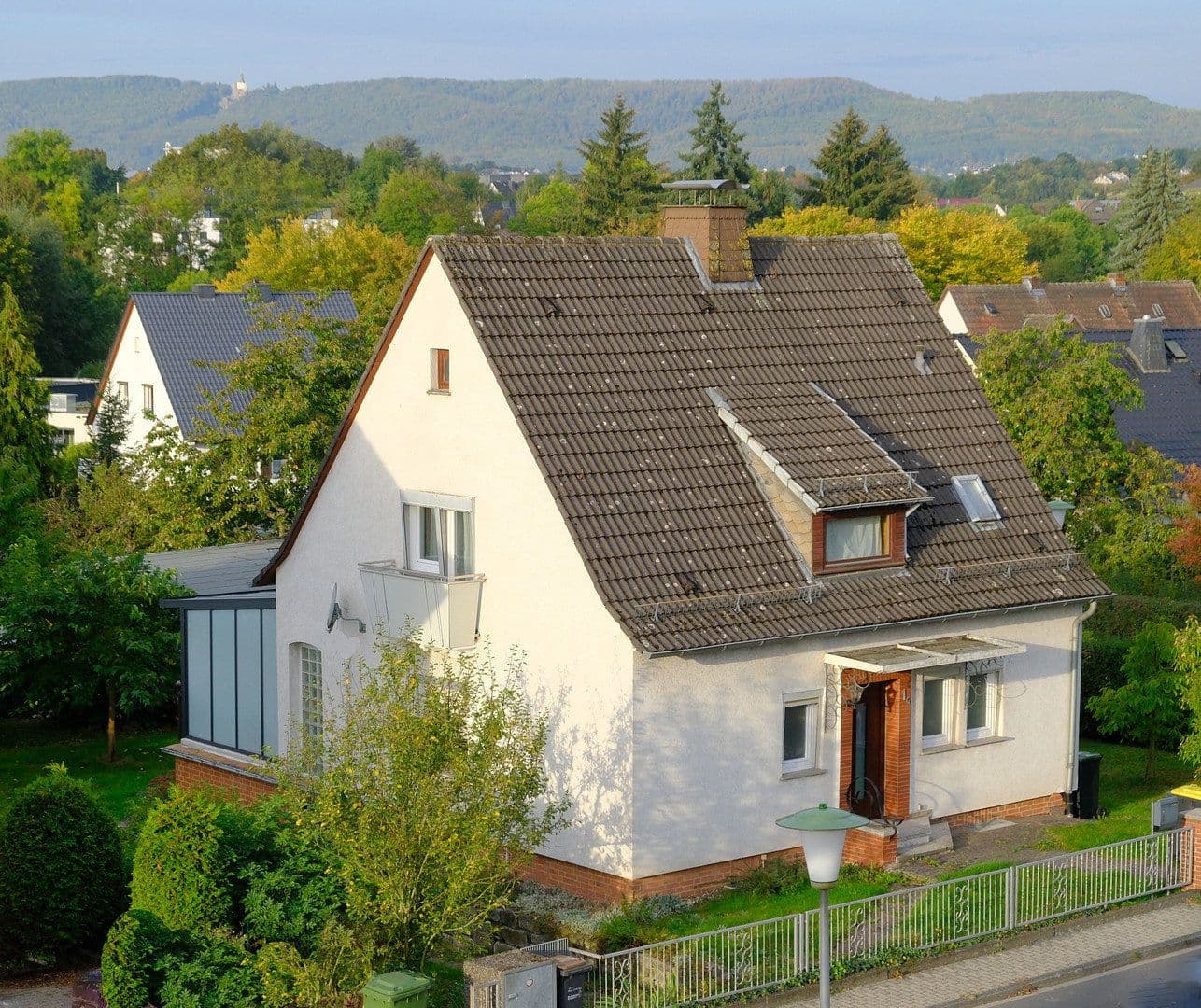 Prenájom domu 100 m², pozemok 870 m², Kassel, Hesensko Prenájom domu 100 m², pozemok 870 m², Kassel, Hesensko