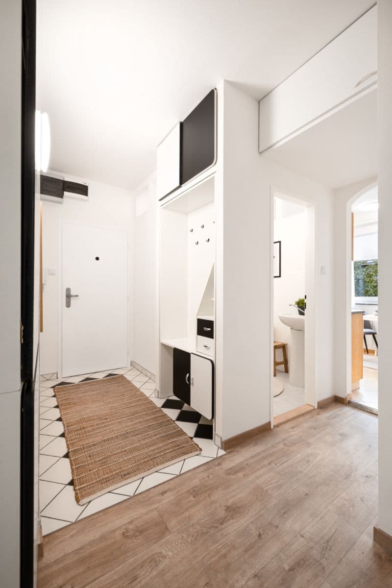 Predaj bytu 3-izbový 70 m², Družební, Olomouc, Olomoucký kraj Predaj bytu 3-izbový 70 m², Družební, Olomouc, Olomoucký kraj
