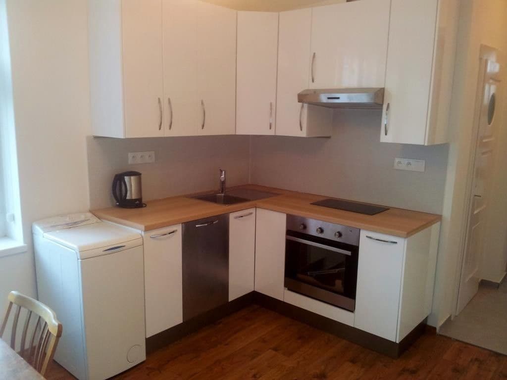 Prenájom bytu 2-izbový 50 m², Při hranici, Praha, Praha Prenájom bytu 2-izbový 50 m², Při hranici, Praha, Praha