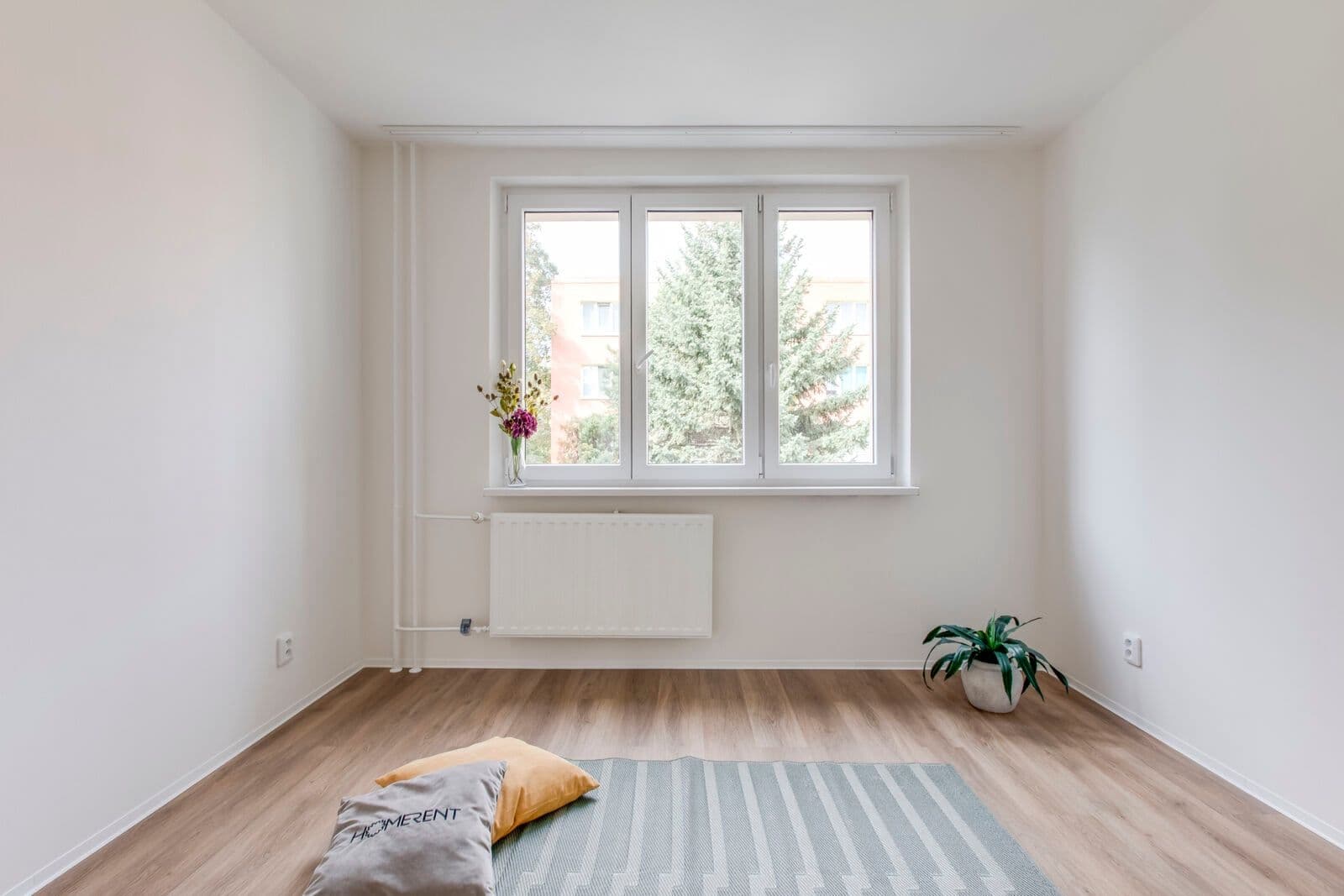Prenájom bytu 3-izbový 67 m², Tasovská, Praha, Praha Prenájom bytu 3-izbový 67 m², Tasovská, Praha, Praha