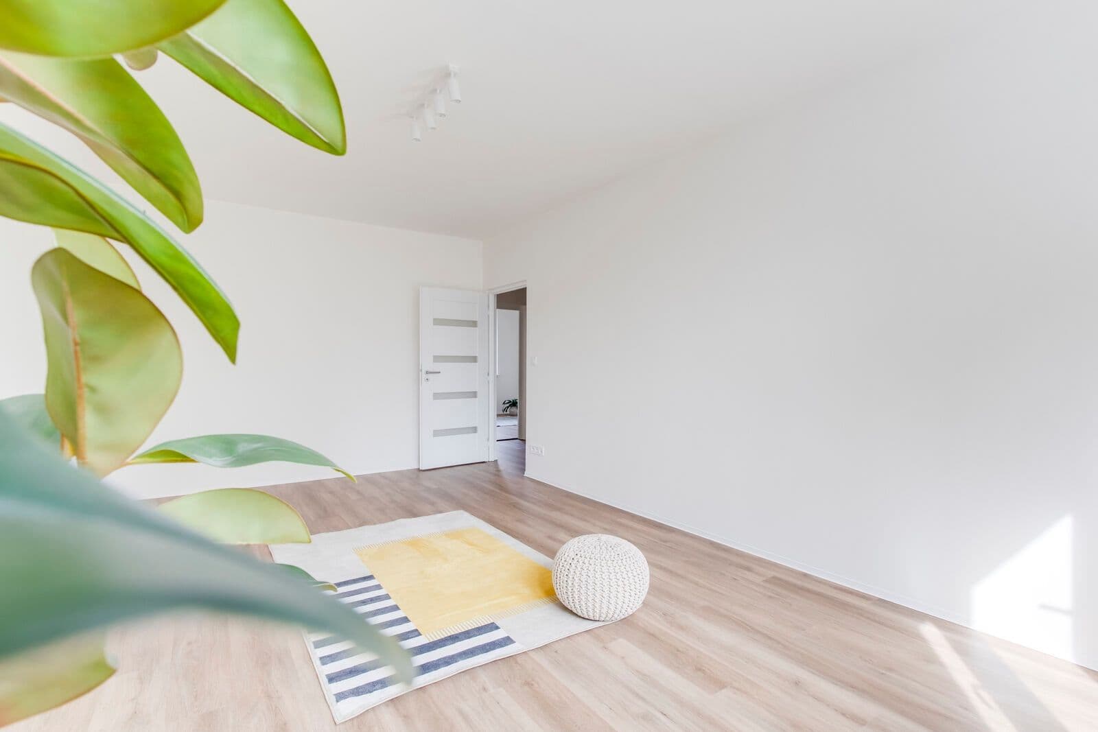 Prenájom bytu 3-izbový 67 m², Tasovská, Praha, Praha Prenájom bytu 3-izbový 67 m², Tasovská, Praha, Praha